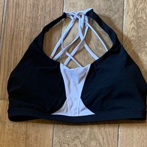 NWOT Buff Bunny Sports Bra